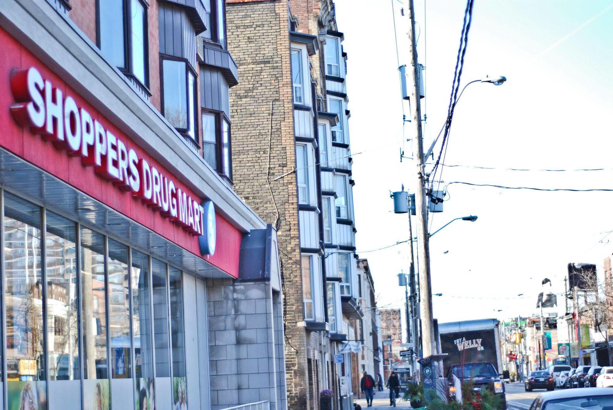 West Queen West Hotel Toronto Exterior photo